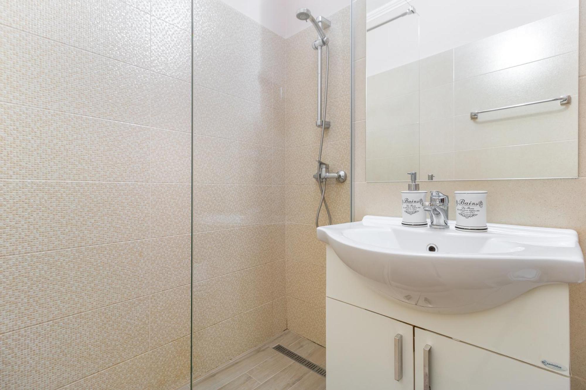 Venezia Studio Apartment 拉迪亚 外观 照片